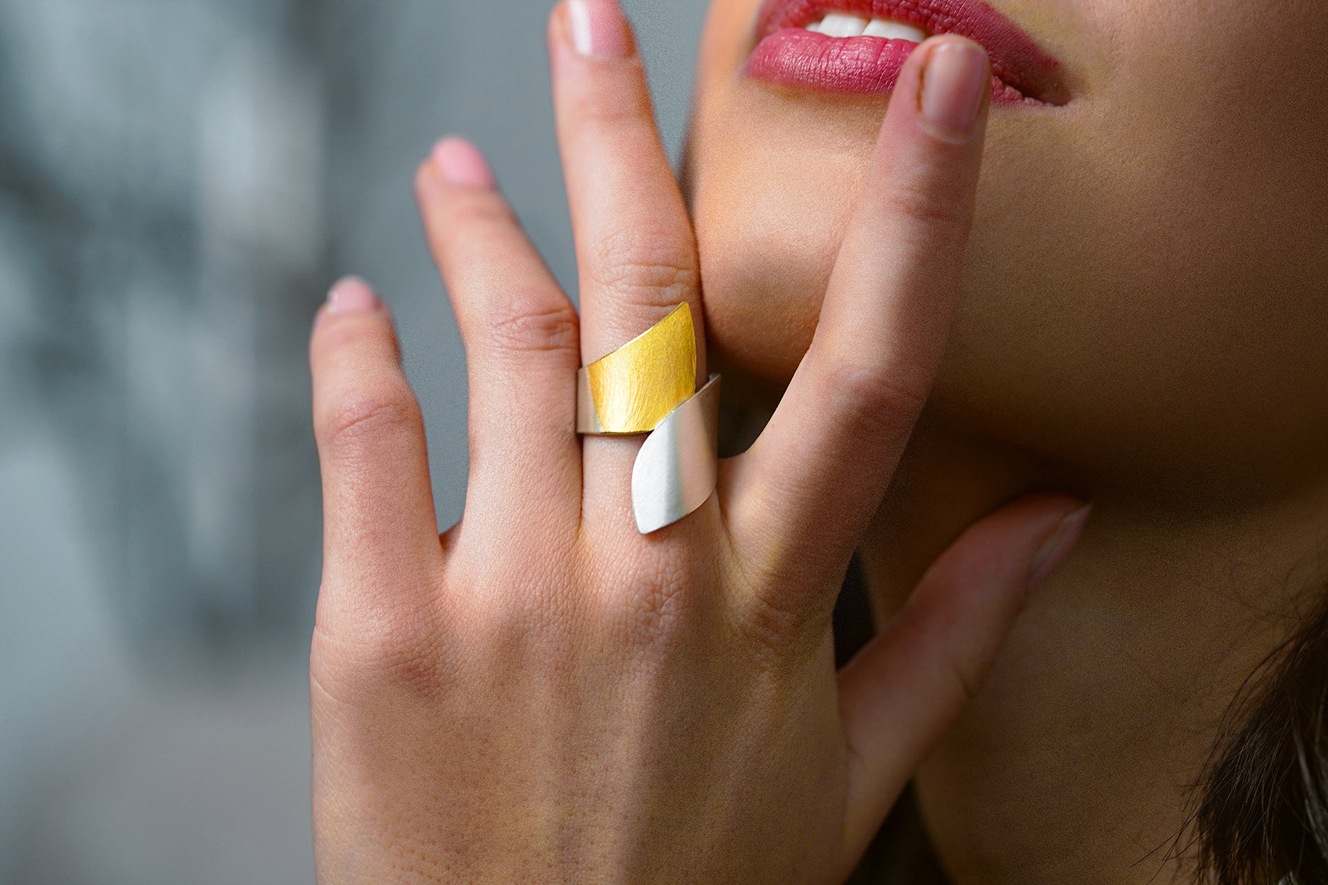 Wie kann man Schmuck selbst reinigen?