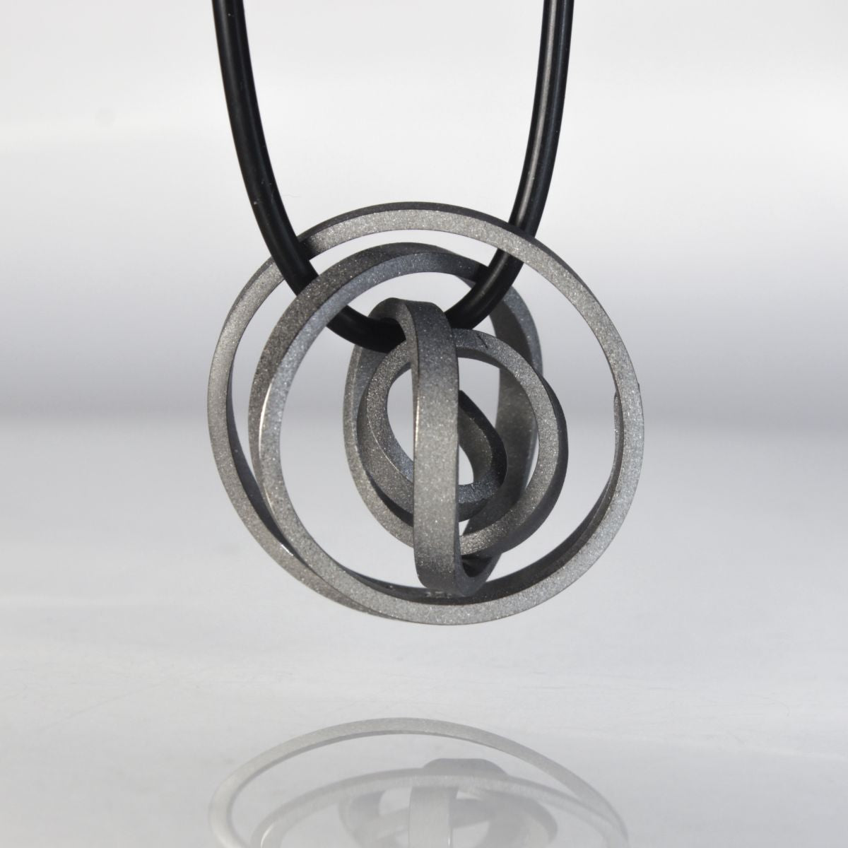Anhänger Knotenschmuck Kugel Knoten ANH-11