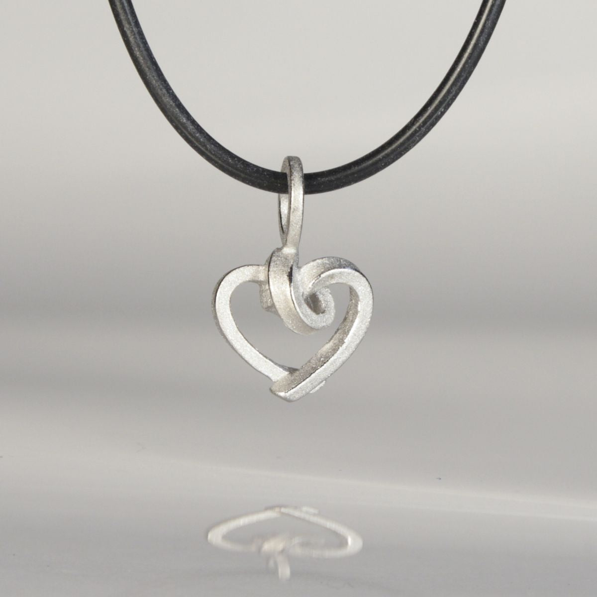 Anhänger Knotenschmuck Mini Herz ANH-H20