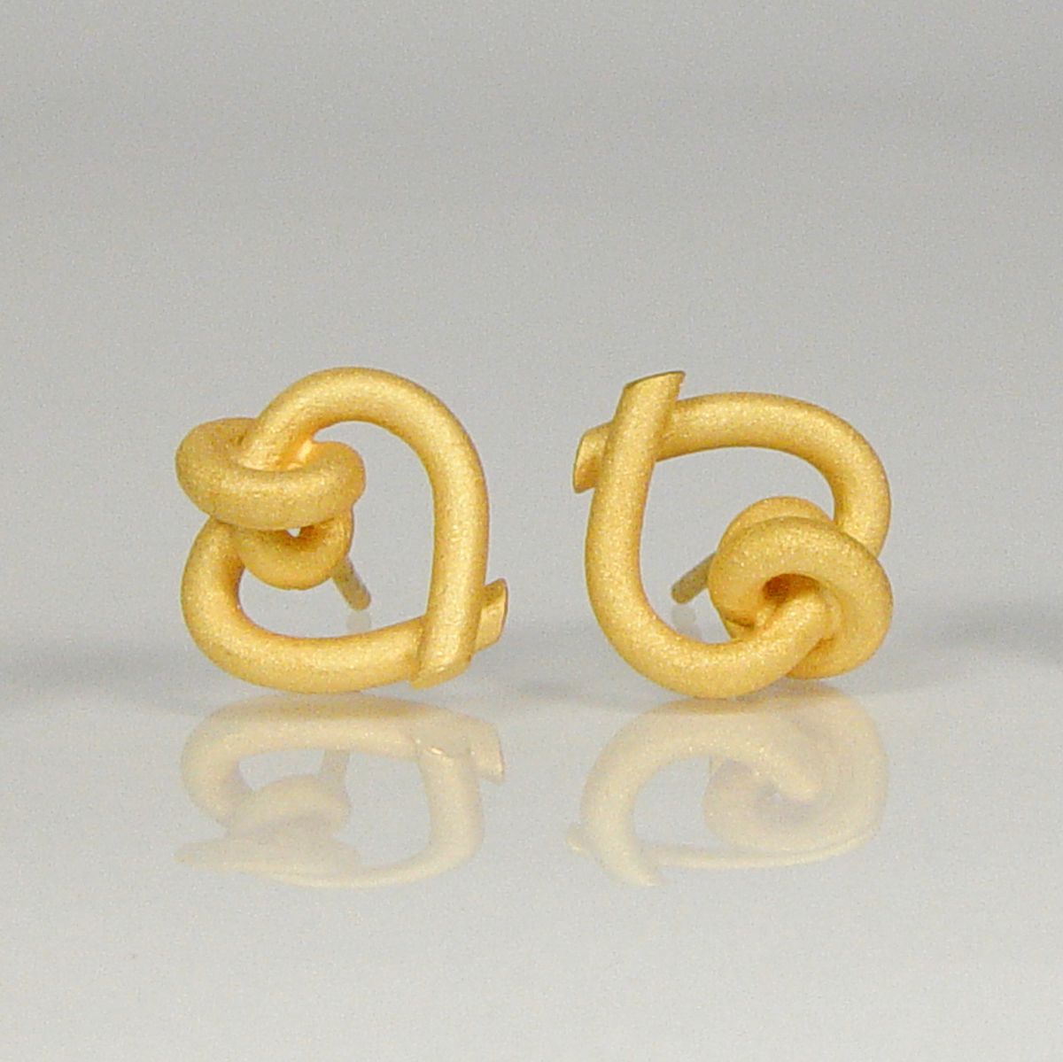 Ohrstecker Knotenschmuck Herzen OST-H21