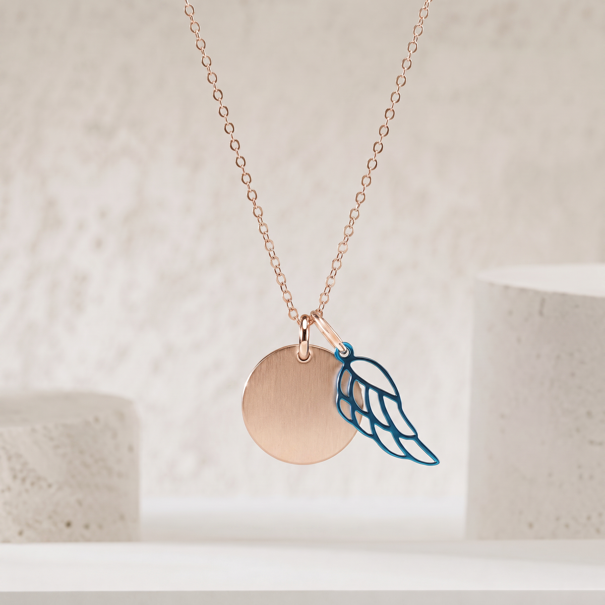 Kette mit Flügel-Anhänger | personalisierbar
