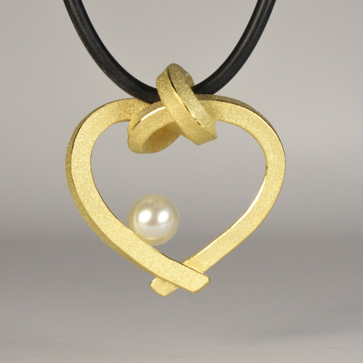 Anhänger Knotenschmuck Gebundenes Herz ANH-P3