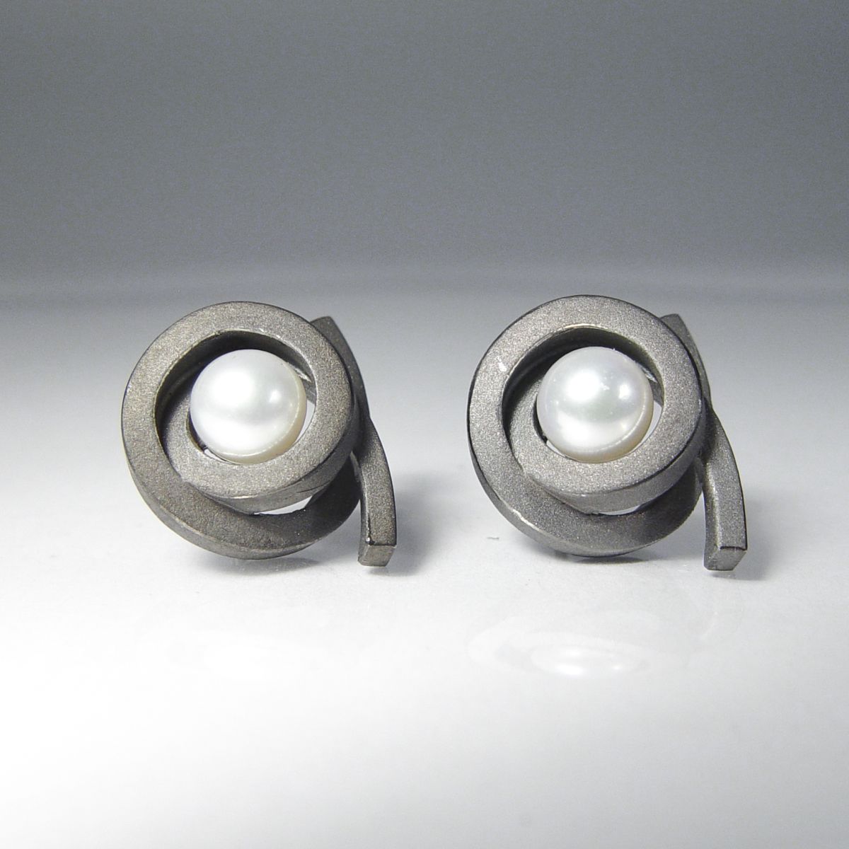 Ohrstecker Knotenschmuck Spirale OST-P11